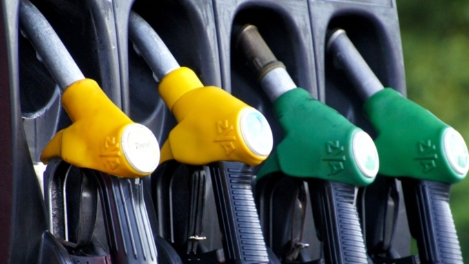 Россия с 45 рублями за литр АИ-95 занимает второе место в Европе по дешевизне бензина / Фото: pixabay.com