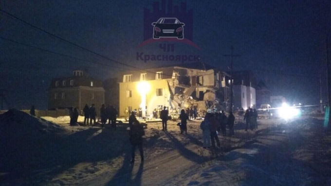 12 человек спасены после хлопка газа в доме в Красноярске / Фото: vk.com/kraschp