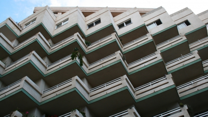 Трехлетняя россиянка погибла в результате падения с третьего этажа здания в Испании / Фото: pixabay.com