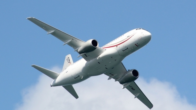 Ирландская авиакомпания CityJet отказалась от эксплуатации российских самолетов Sukhoi Superjet 100 / Фото: pixabay.com