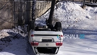 31-летний водитель автомобиля Toyota Lаnd Cruiser был в нетрезвом виде / Фото: vk.com/barneos22