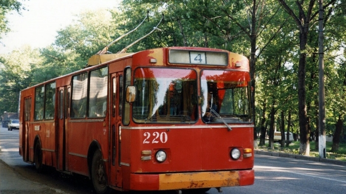 Оплата по карте в троллейбусе у депутата не прошла / Фото: sentstory.ru