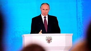 Путин объявил о необходимости распространить действие закона об ипотечных каникулах на все договоры / Фото: сайт Кремля