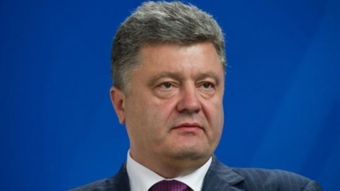 Украина объявила новые ограничительные меры в отношении российских граждан и компаний / Фото: i.simpalsmedia.com