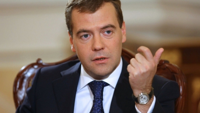 Медведев подчеркнул, что инвесторам предложат некоторые условия / Фото: glavred.info