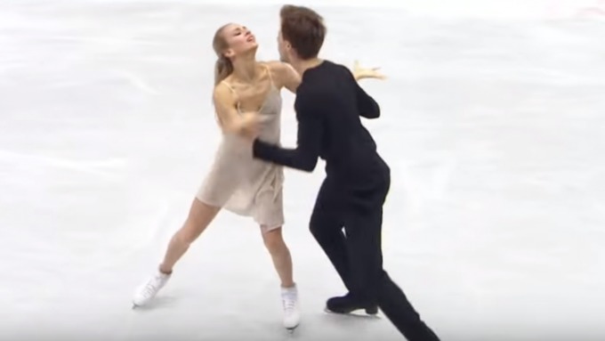 Никита Кацалапов и Виктория Синицина взяли серебро / Фото: скриншот из видео