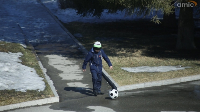 Порывы ветра будут достигать 15 метров в секунду / Фото: Екатерина Смолихина / Amic.ru