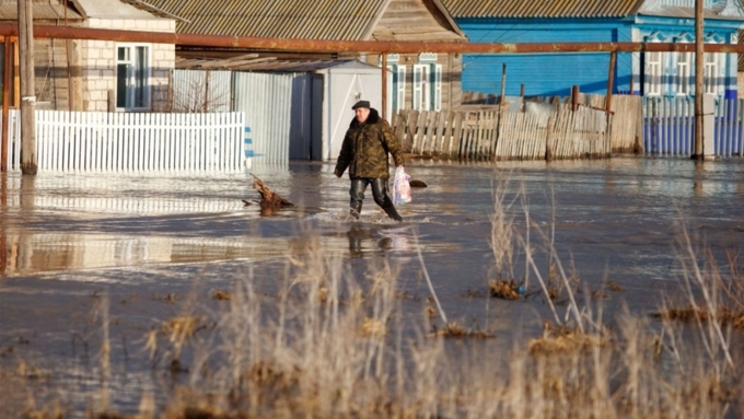 Спасатели предупреждают жителей региона об опасности / Фото: newstracker.ru