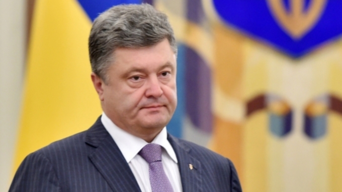 Президент Украины Петр Порошенко обратился к своему оппоненту по второму туру президентских выборов / Фото: informer.od.ua