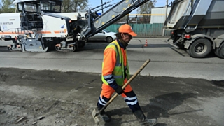 Ремонт дорог / Фото: Екатерина Смолихина / amic.ru