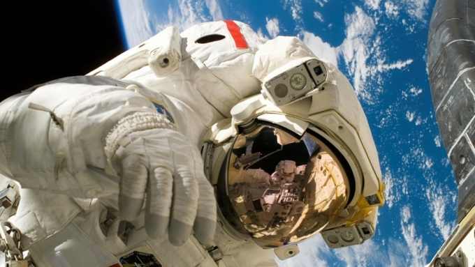 Ведущий научный сотрудник РАН Вячеслав Докучаев заявил, что космонавты сейчас абсолютно бесполезны для науки / Фото: pixabay.com
