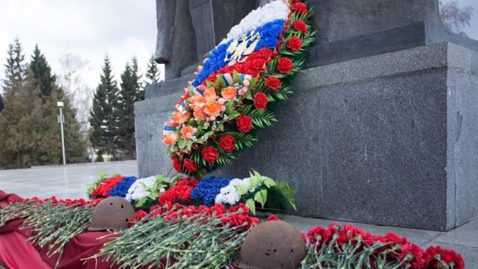 На Алтае дополнительно отремонтируют несколько мемориалов Славы / Фото: Amic.ru