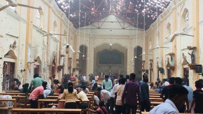 Взрывы произошли при проведении служения в честь праздника католической Пасхи / Фото: twitter.com/vinaypratapss
