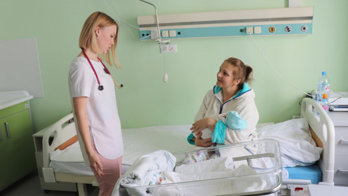 Врачи провели четыре таких процедуры, сохранивших здоровье ребенка / Фото: zdravalt.ru