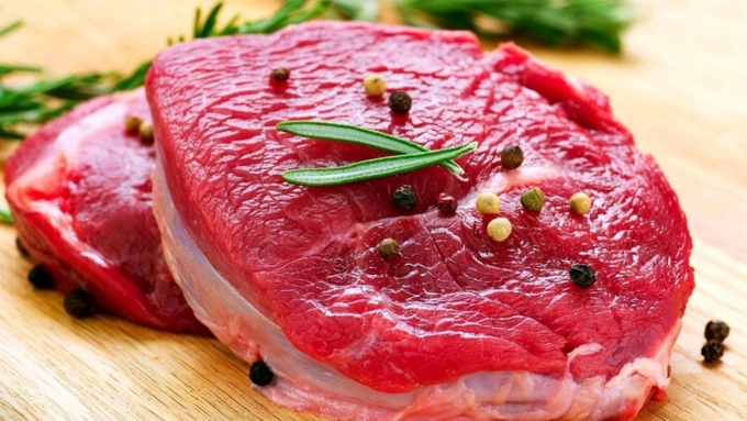Перед приготовлением достаточно лишь осмотреть кусок мяса / Фото: news.meatbranch.com