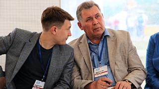 Денис Голобородько (слева) и Александр Романенко (справа) / Фото: пресс-служба АКЗС