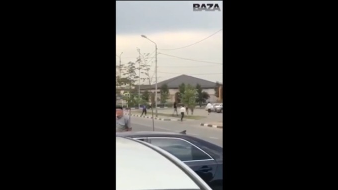В результате стрельбы один из злоумышленников был ликвидирован / Фото: кадр из видео