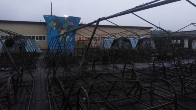 Дети при пожаре в палаточном лагере получили травмы не совместимые с жизнью / Фото: 27.mchs.gov.ru