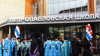 Открытие новой школы в селе Омской области / Фото: NGS55.ru