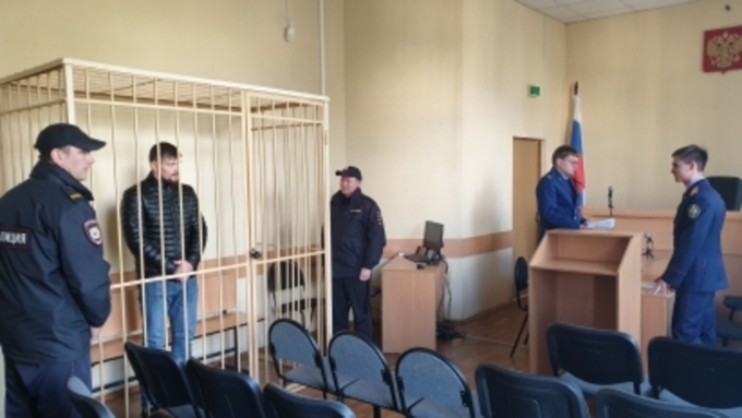 Сотрудник спецсвязи заключен под стражу на два месяца / Фото: bryansk.sledcom.ru