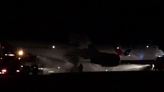 Аварийная посадка Boeing 767 / Стоп.кадр
