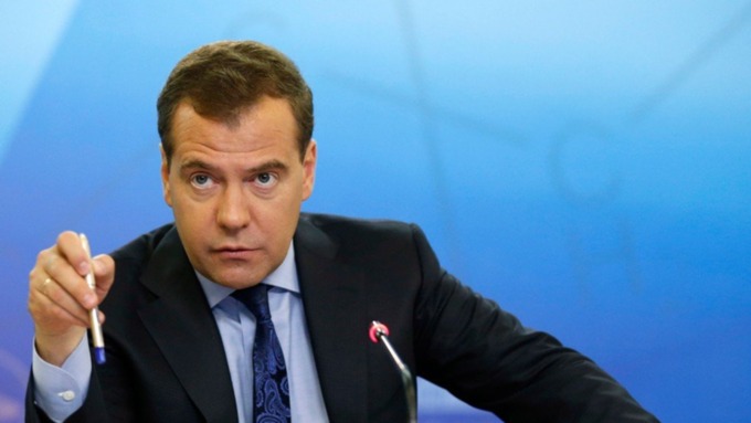 Медведев дал распоряжение включить воду / Фото: versiya.info