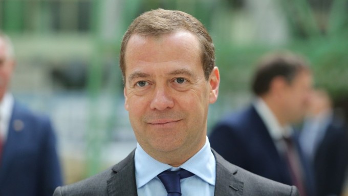 Медведев отметил необходимость развития соцсферы / Фото: 365news.biz