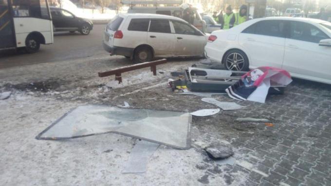 Фото с места аварии / Екатерина Смолихина / amic.ru