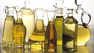 Растительное масло / Фото: wikimedia.org/CC BY-SA 4.0