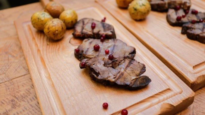 В барнаульском ресторане / Фото: Екатерина Смолихина / amic.ru