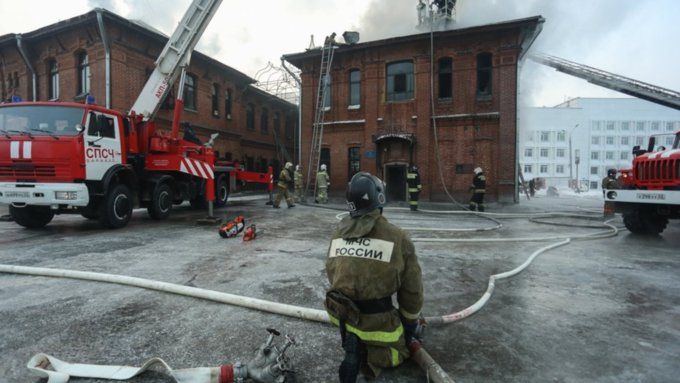 Тушение пожара в "Доме афганцев", 2018 год / Фото: из архива amic.ru