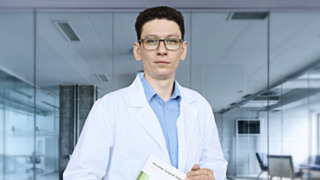 На фото: Павел Андреевич Гаврилов, уролог-андролог, хирург, онколог