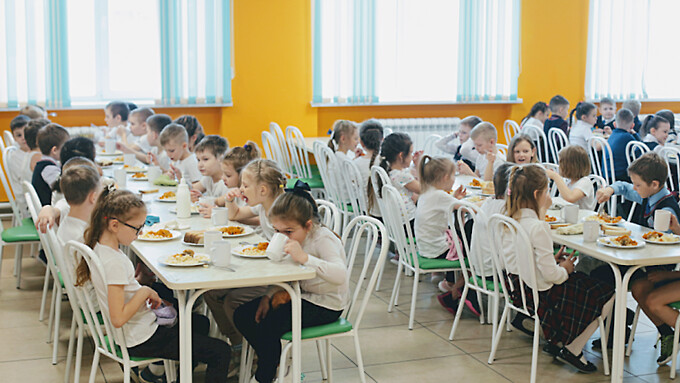 Школьная столовая / Фото: Екатерина Смолихина / архив amic.ru
