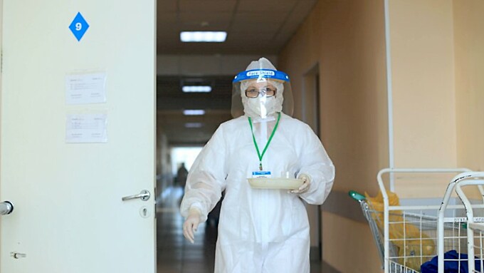 Коронавирус может снова осложнить жизнь на Алтае. Фото: amic.ru