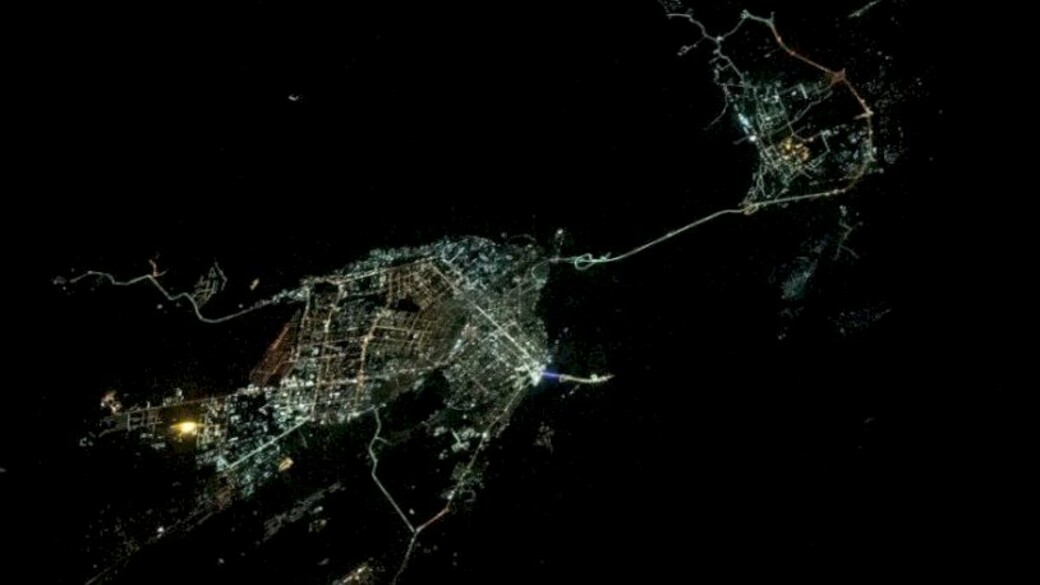 Наса город. Барнаул и Новоалтайск ночью из космоса. Космический снимок. Барнаул из космоса ночью. Барнаул с МКС.