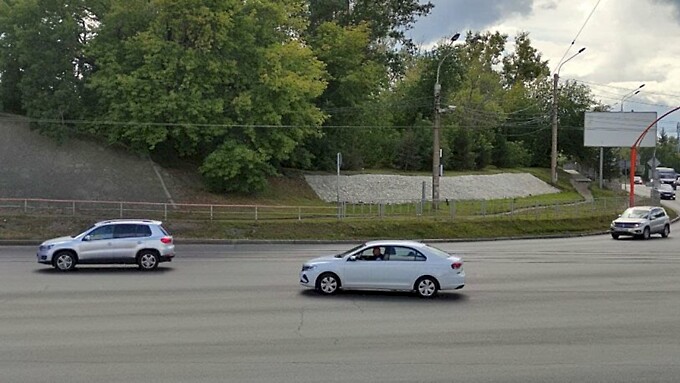 Пересечение проспекта Строителей и Павловского тракта в Барнауле / Фото: Екатерина Смолихина