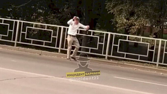 Кадр из видео / "Инцидент Барнаул"