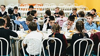 Школьная столовая / Фото: amic.ru