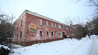 Дом на ул. Смирнова, 77д / Фото: amic.ru / Екатерина Смолихина