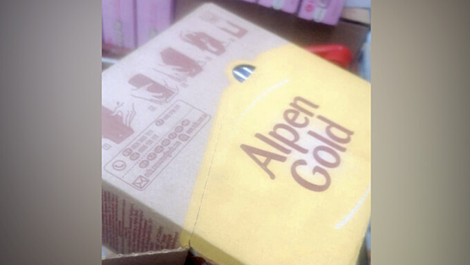 Украденная коробка  с 25-ю плитками шоколада / Фото: "Блогерша Рубцовск"