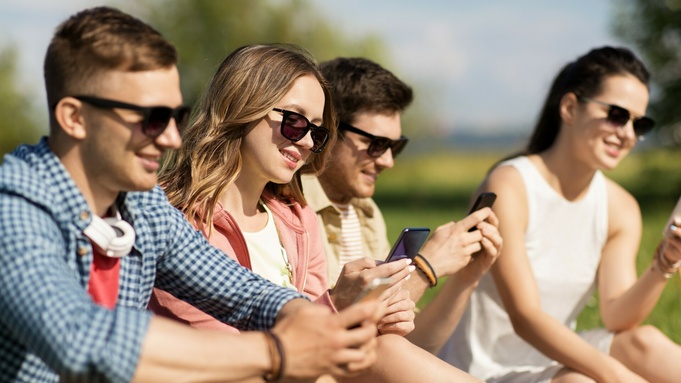 Гаджеты. Телефоны / Фото предоставлено Tele2