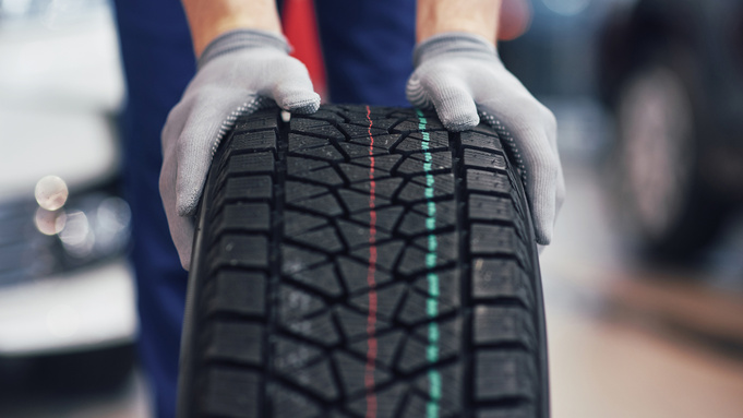 Шины / Фото: standret / freepik.com