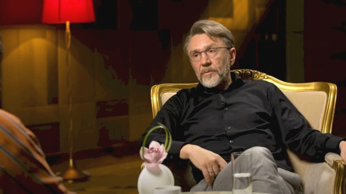 Скриншот из видео / YouTube-канал "Белый шум"