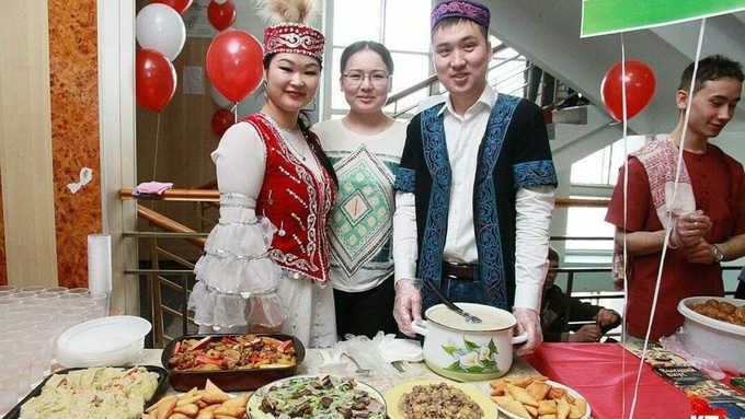 Праздник национальной кухни / Фото: пресс-служба АлтГТУ
