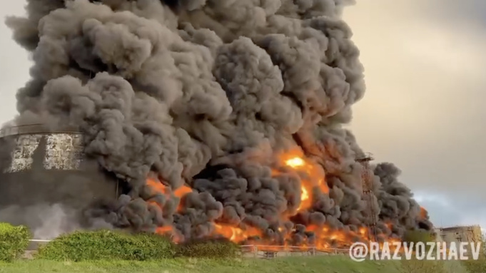 Кадр из видео: t.me/razvozhaev