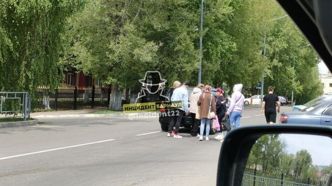 Фото: "Инцидент Барнаул"
