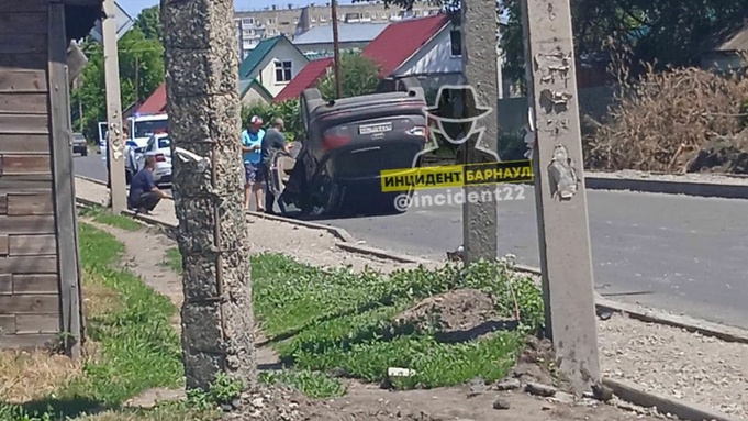 Фото: "Инцидент Барнаул"