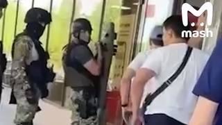 Кадр из видео / Mash