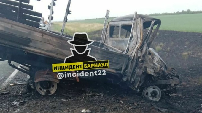 Фото: "Инцидент Барнаул"
