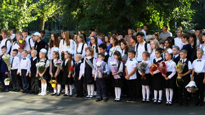 Школьники / Фото: amic.ru